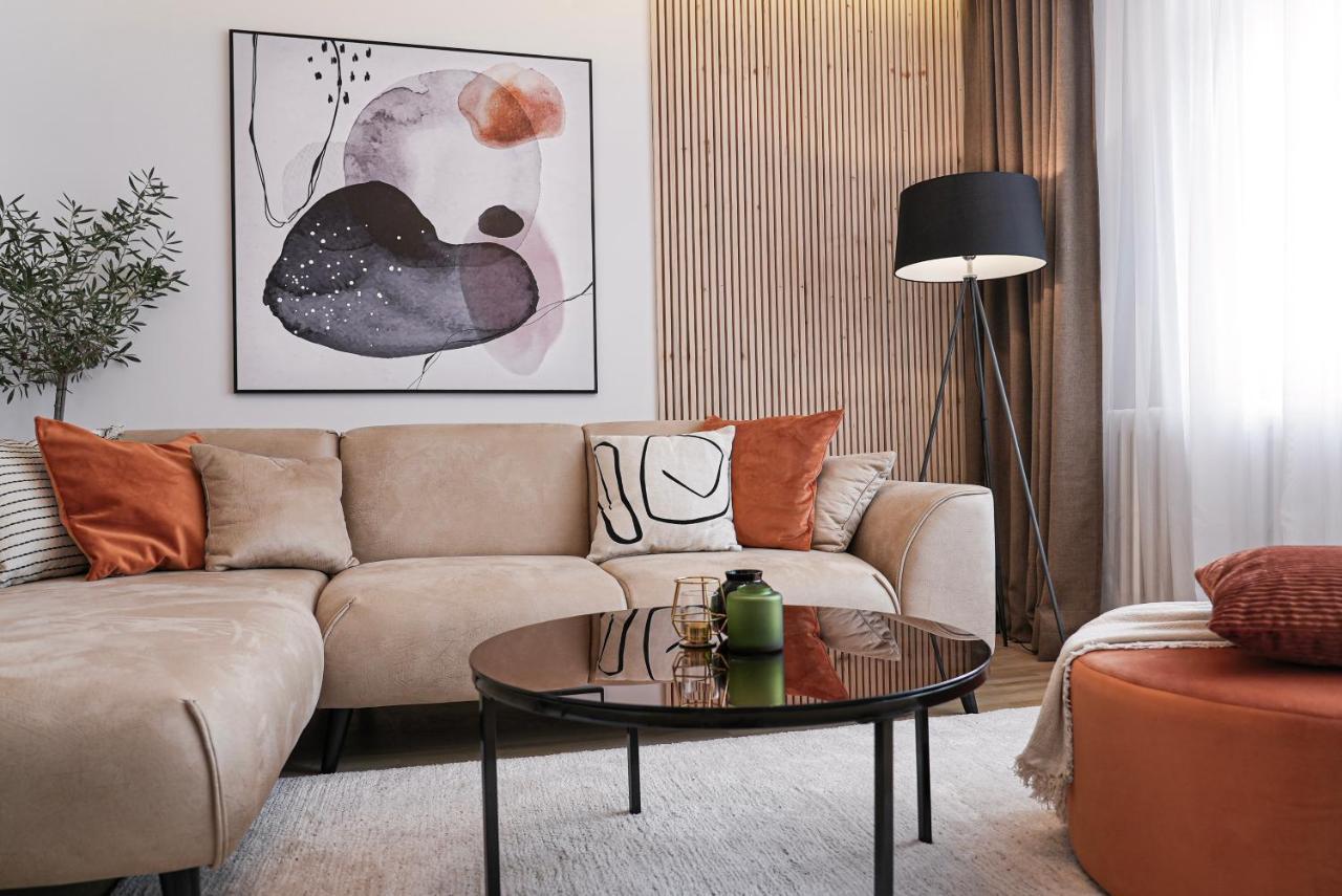 Zest Residence Крагуевац Екстериор снимка